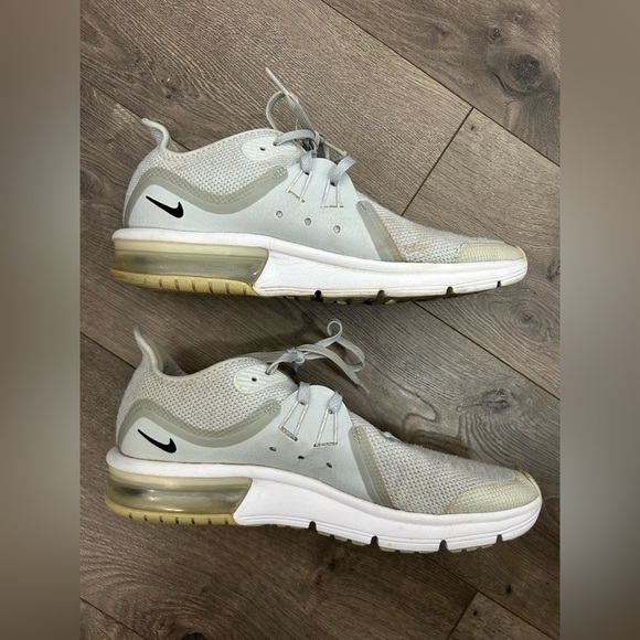 Kids Nike Air Max Gray Sneakers (7Y) - Picture 5 of 5